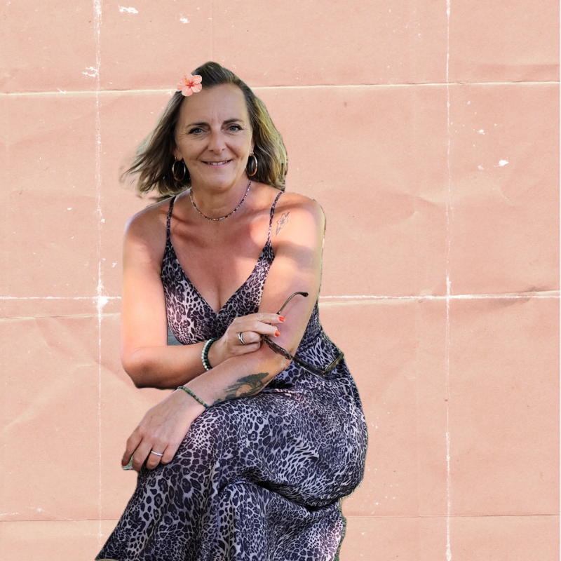 Portrait Muriel Lardet rédaction web tourisme plume éditoriale